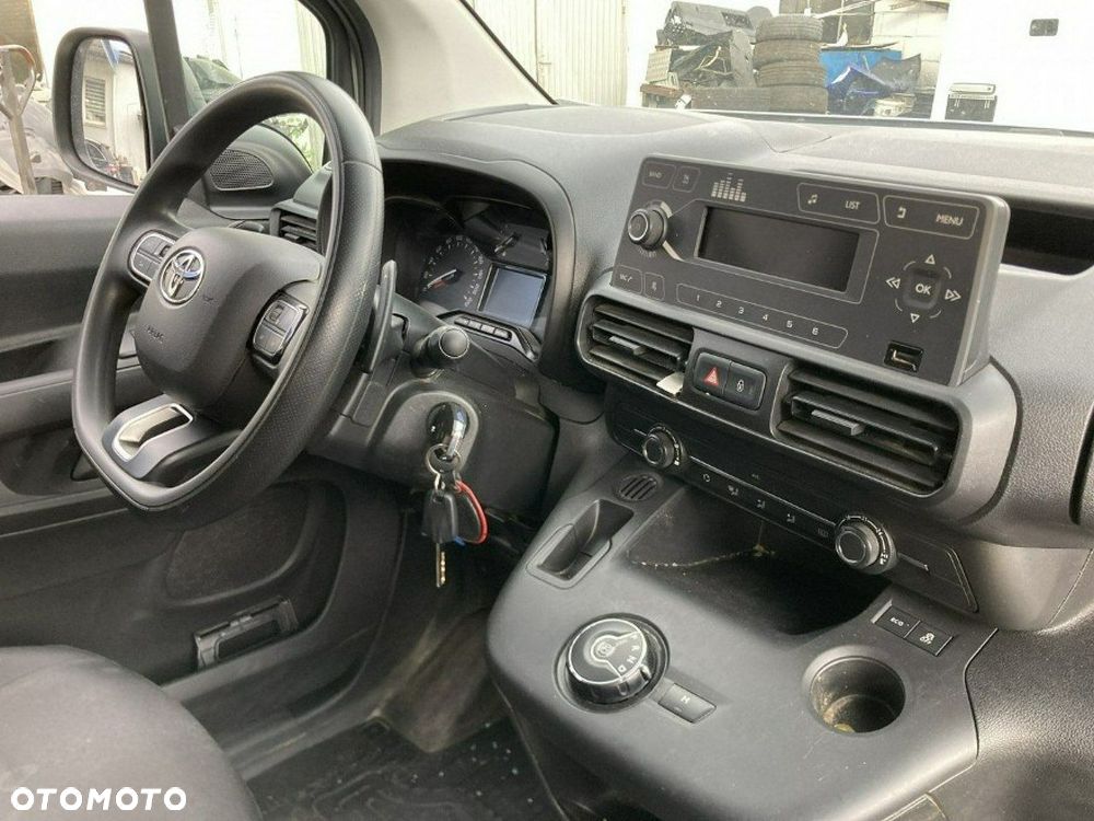 Toyota Proace City - 2