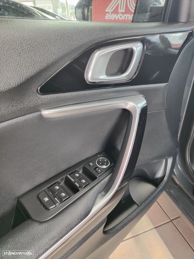 Kia Ceed 1.0 T-GDI TX+SRF - 22