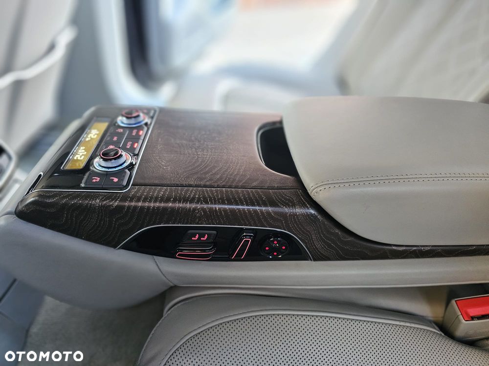 Audi A8 4.2 TDI clean diesel Quattro - 32