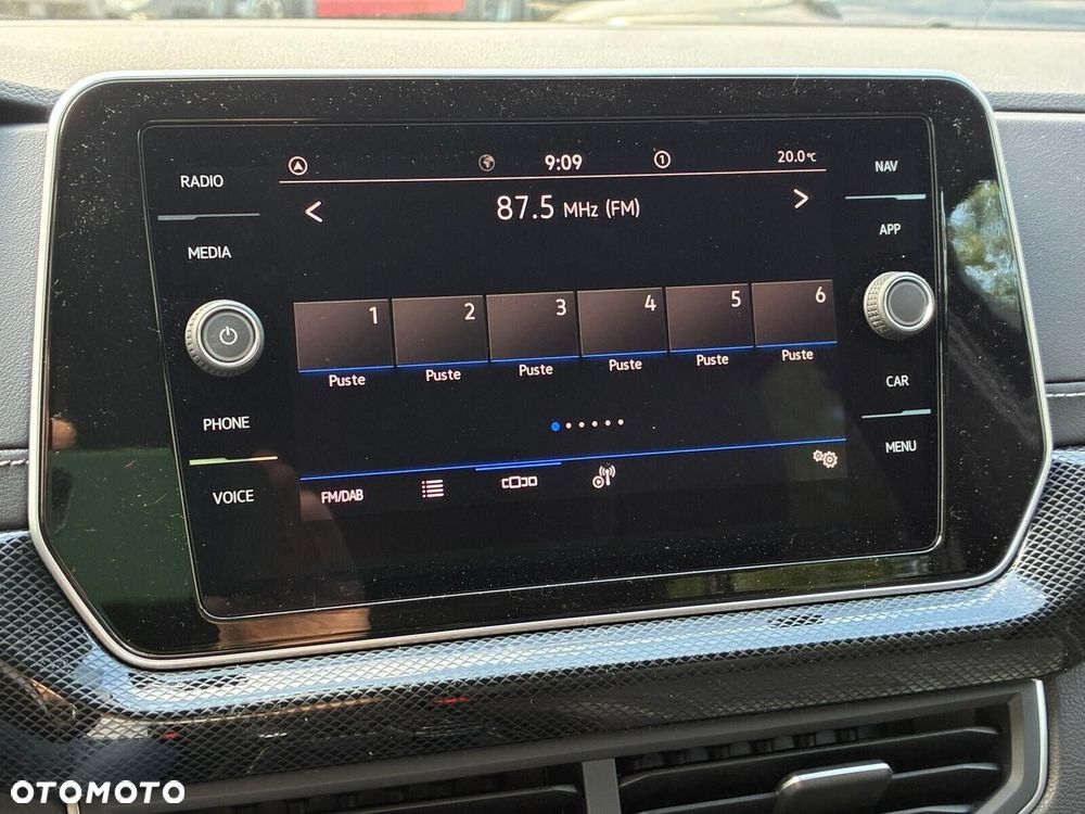 Volkswagen T-Cross - 18