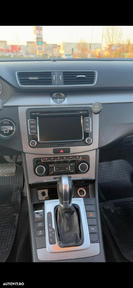Volkswagen Passat 2.0 TDI Highline DPF DSG - 2