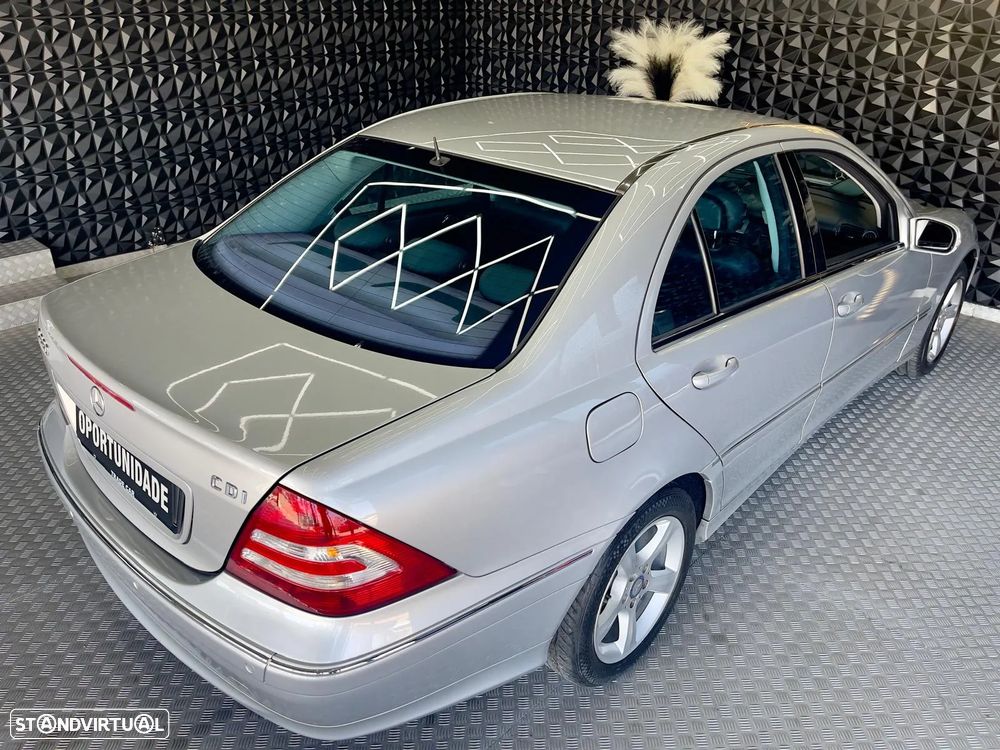 Mercedes-Benz C 220 CDI Avantgarde Aut. - 37
