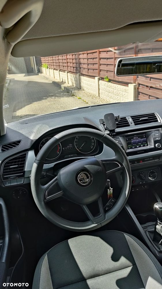 Skoda Fabia 1.0 TSI Monte Carlo - 17