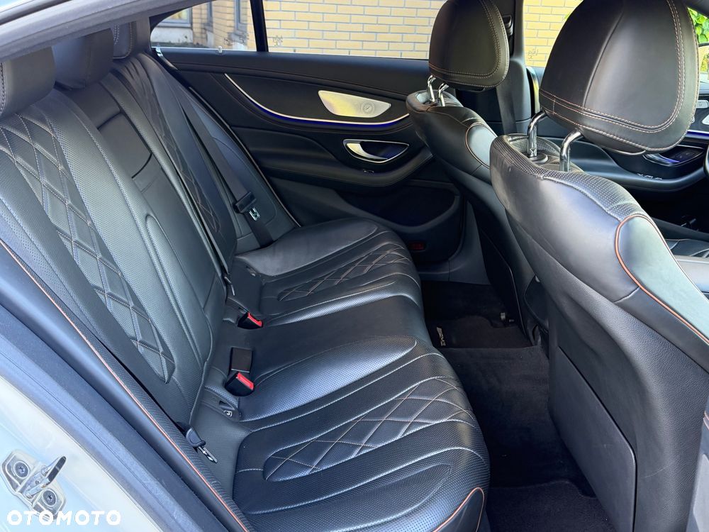 Mercedes-Benz CLS 300 d 9G-TRONIC AMG Line - 32