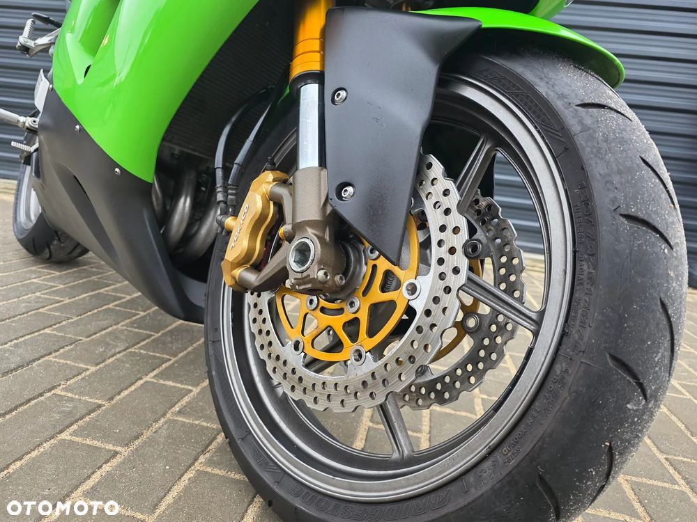 Kawasaki ZX - 26