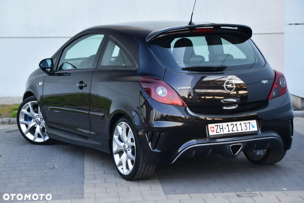 Opel Corsa 1.6 Turbo OPC - 33