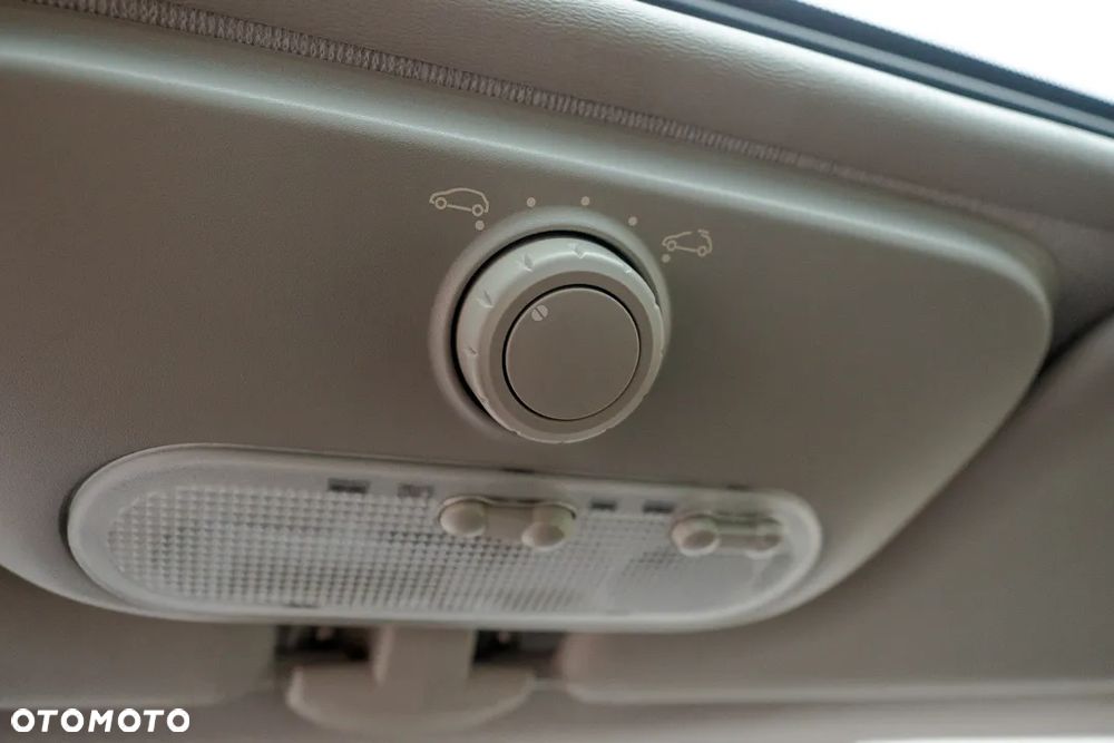 Renault Clio 1.2 16V TCE Night&Day - 38