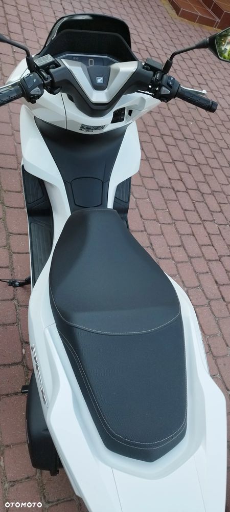 Honda PCX - 7