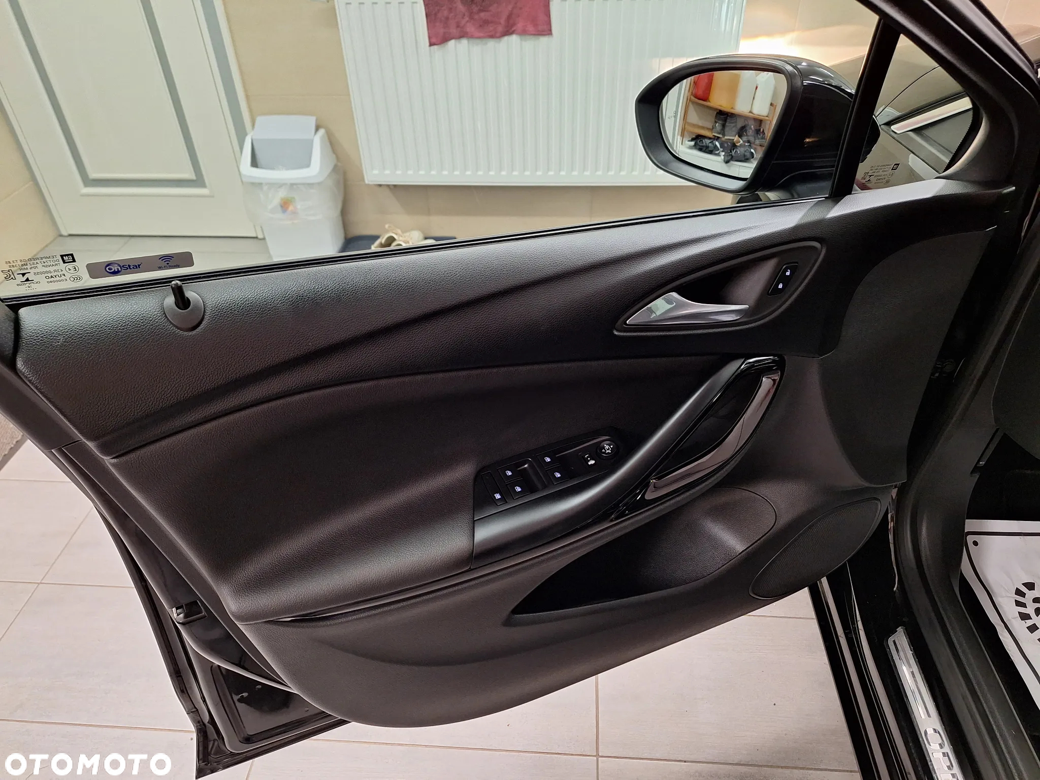 Opel Astra 1.4 Turbo Business - 19