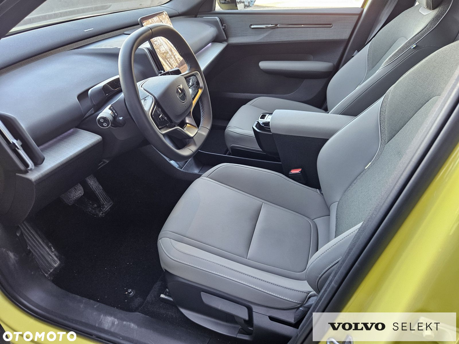 Volvo EX30 - 12