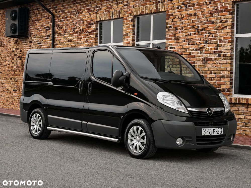 Opel VIVARO - 9