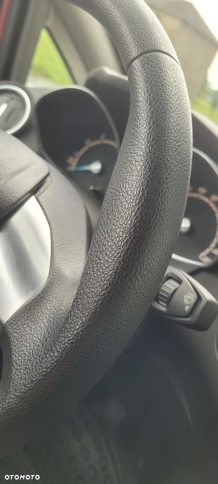 Ford Fiesta - 15