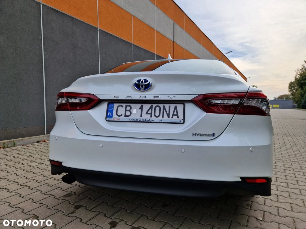 Toyota Camry 2.5 Hybrid Executive CVT - 11