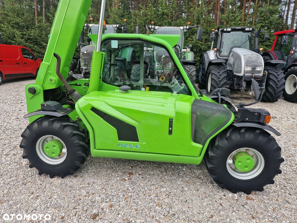 Merlo P25.6 - 21