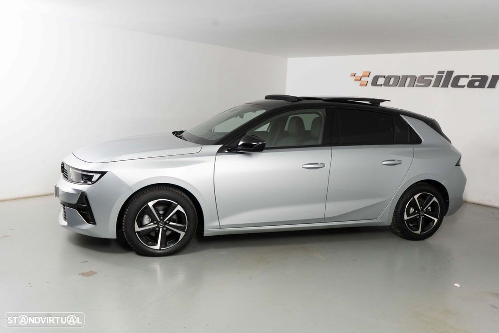 Opel Astra 1.2 T GS Line Aut. - 3