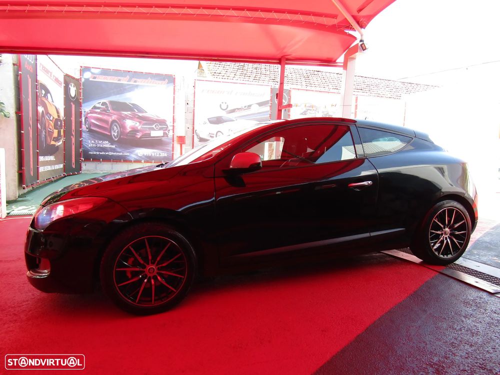 Renault Mégane Coupe Energy dCi 110 FAP Start & Stop GT Line - 31