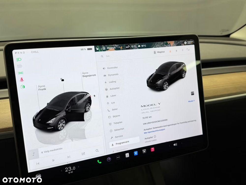 Tesla Model Y Long Range Dual Motor AWD - 16