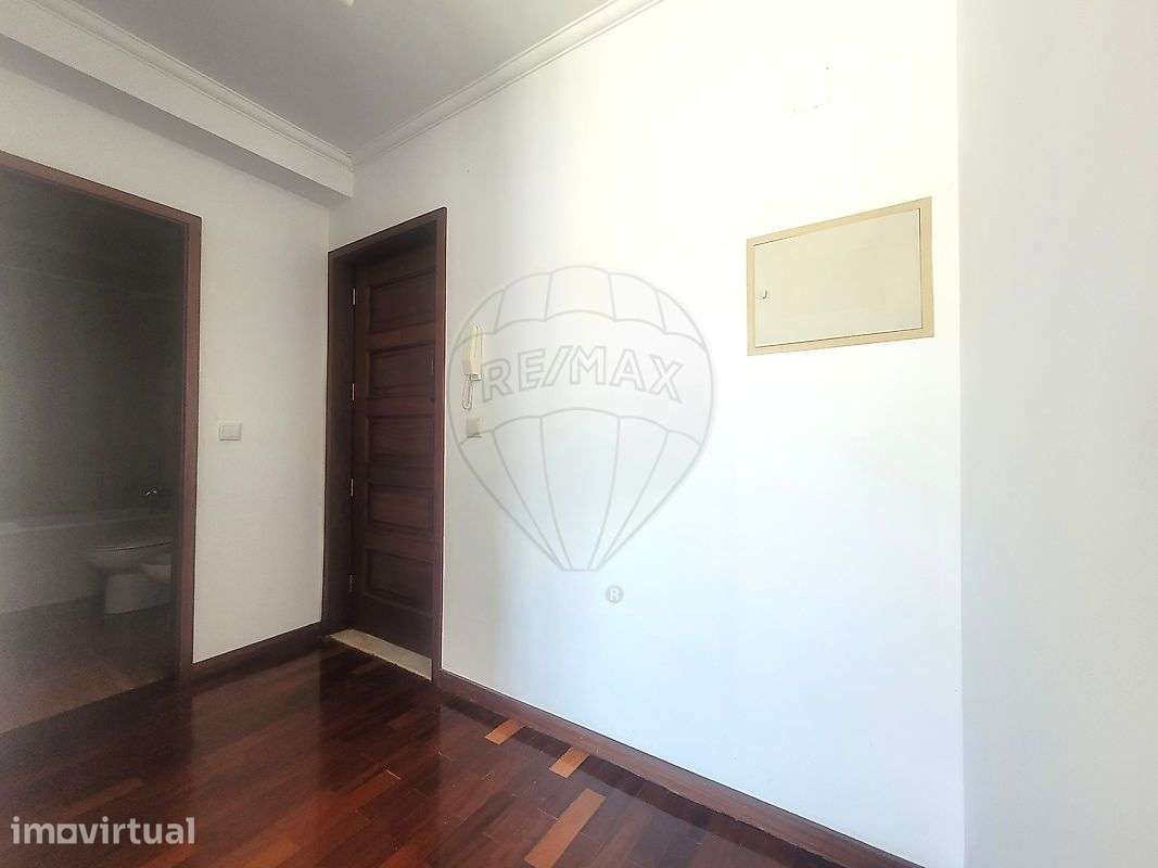 Apartamento T1 para arrendamento - Grande imagem: 4/19