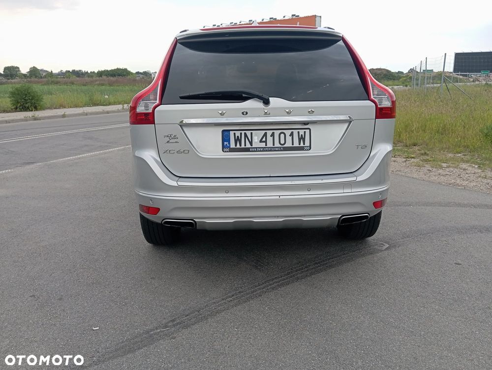 Volvo XC 60 - 8