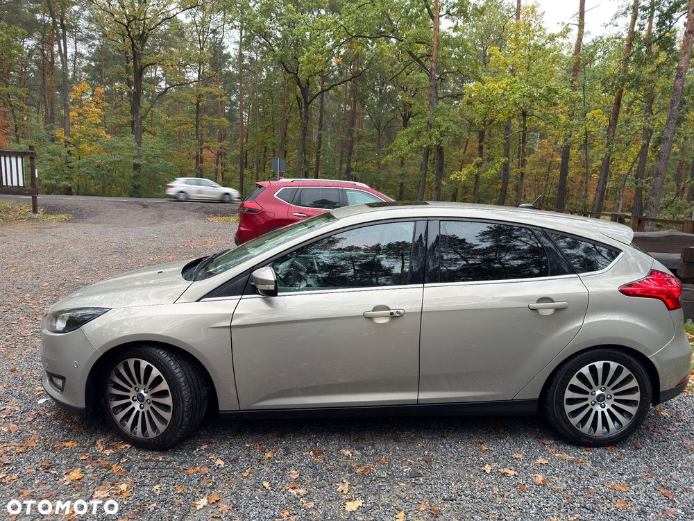 Ford Focus - 13