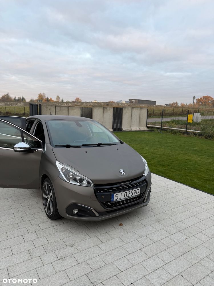 Peugeot 208 2016 photo 4