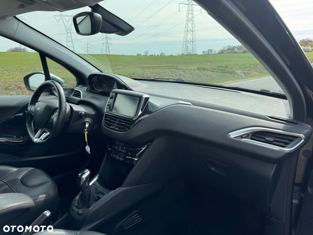Peugeot 208 e-HDi FAP 92 Stop&Start Allure - 9