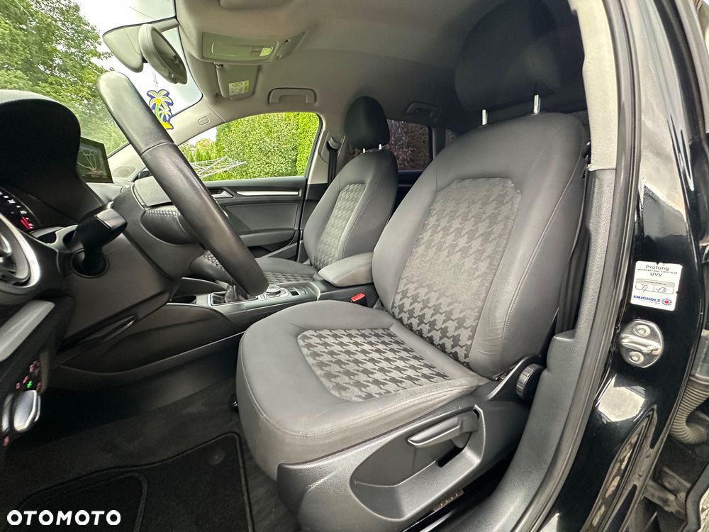 Audi A3 Sportback 1.6 TDI ultra Attraction - 11