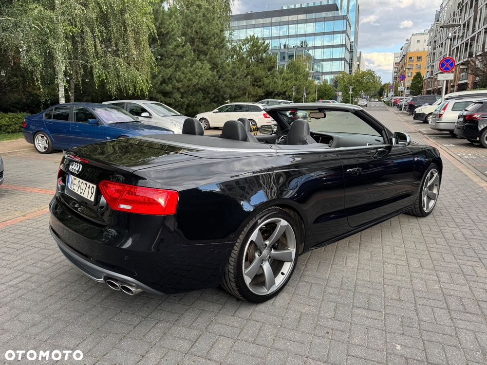 Audi S5 Cabrio - 2