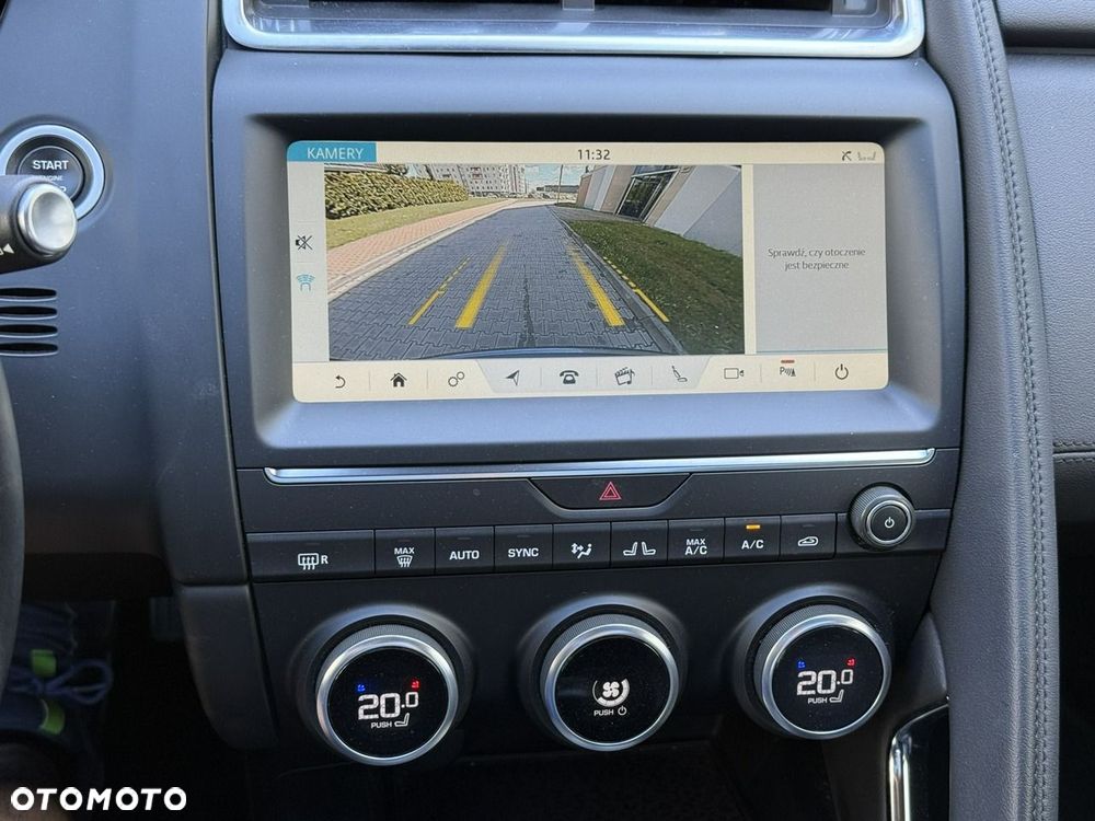 Jaguar E-Pace 2.0 i4P AWD R-Dynamic S - 31