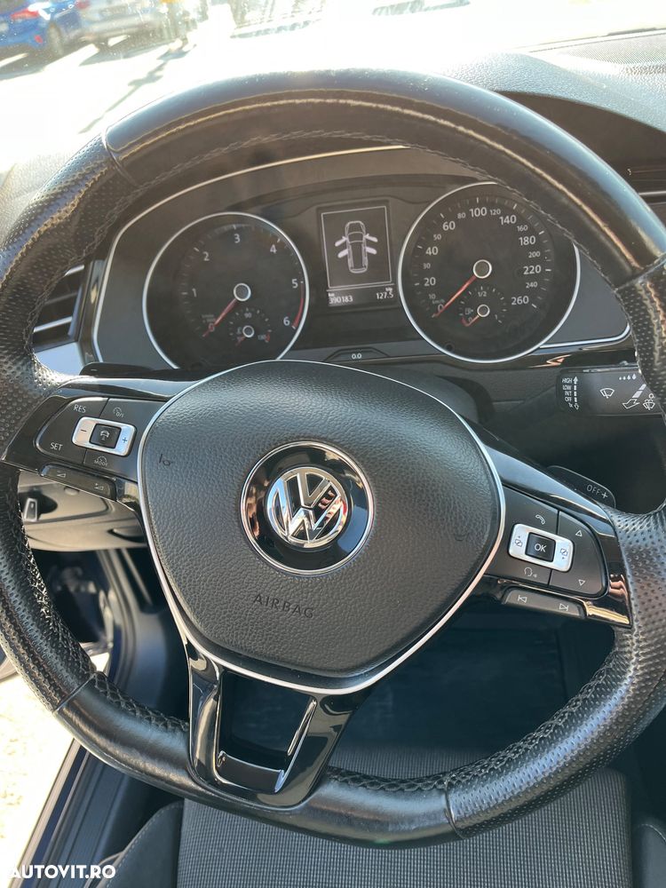 Volkswagen Passat 2.0 TDI DSG (BlueMotion Technology) Comfortline - 2
