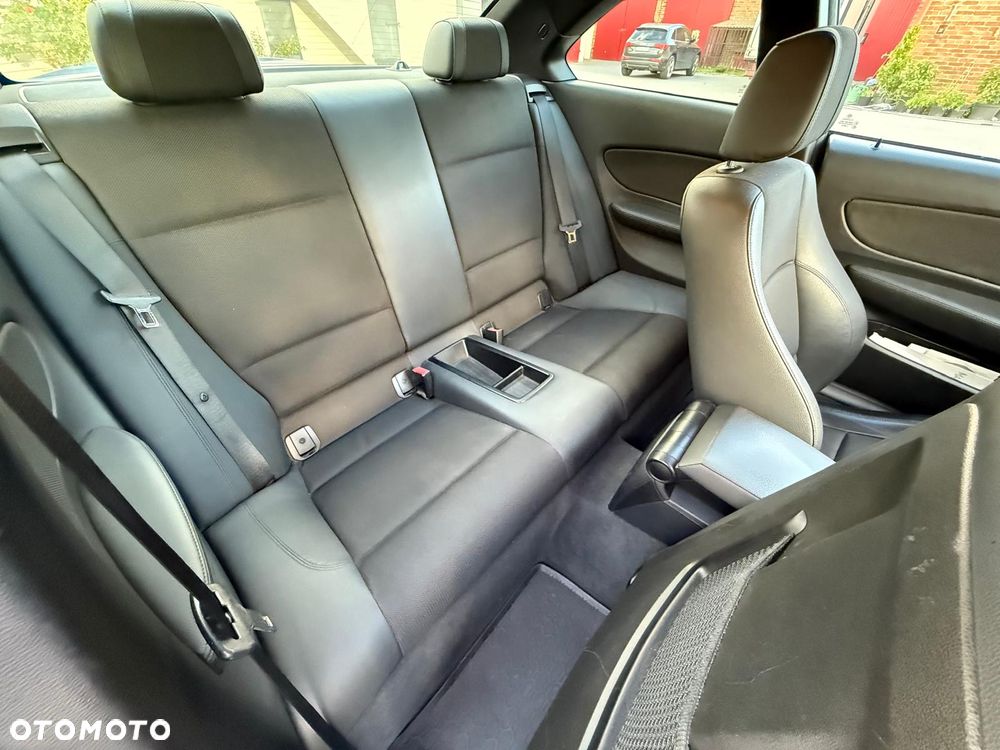 BMW Seria 1 - 16
