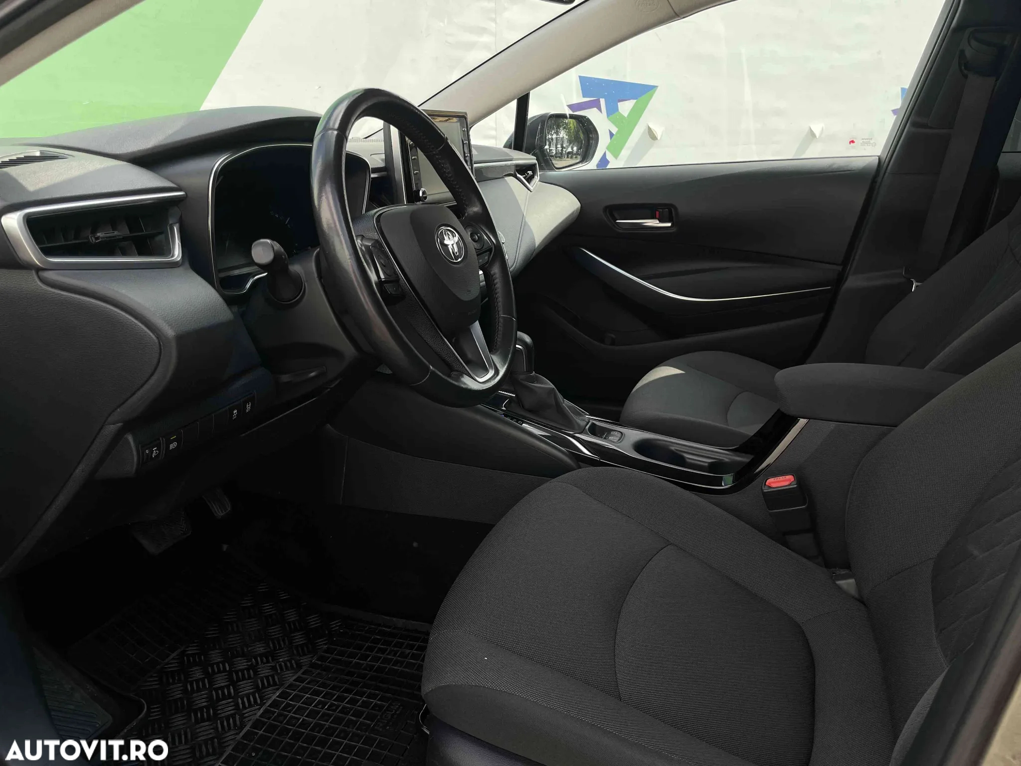 Toyota Corolla - 14