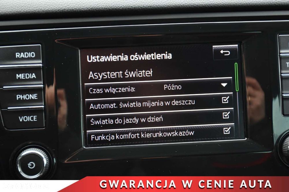 Skoda Octavia 2.0 TDI RS - 22