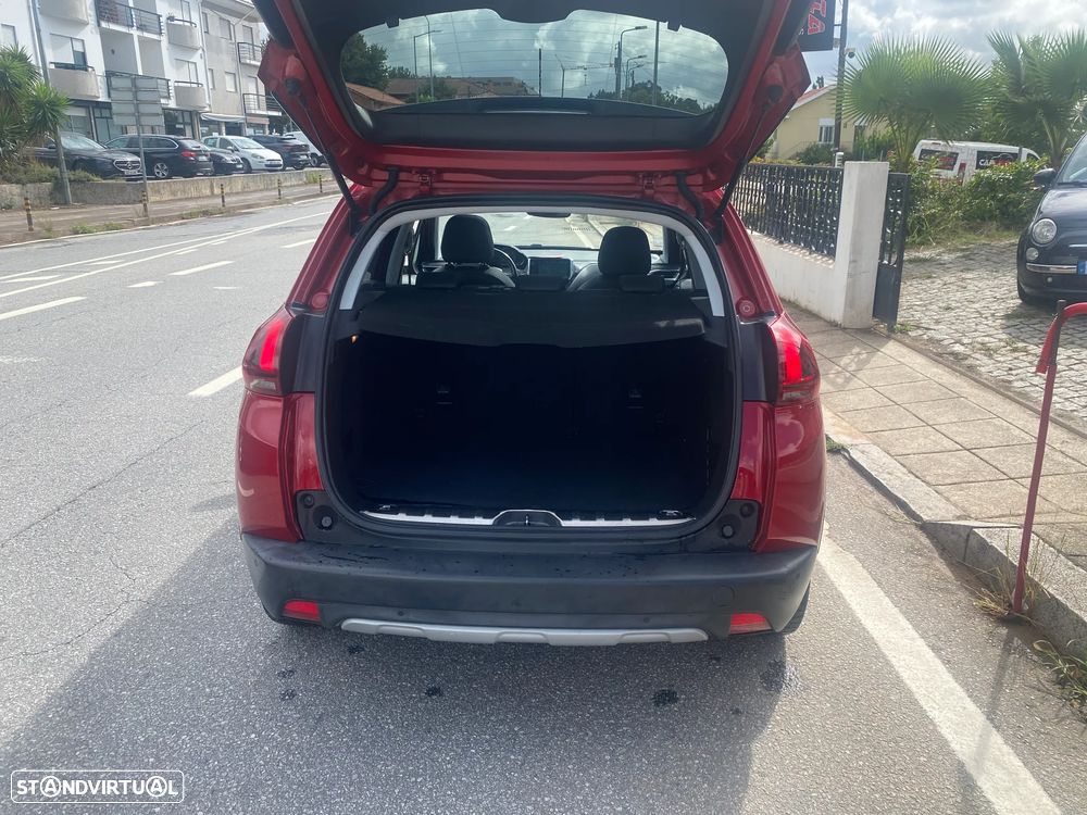 Peugeot 2008 1.5 BlueHDi Active Pack - 4