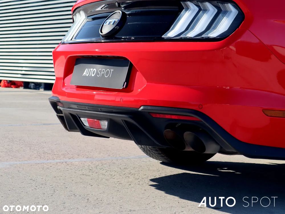 Ford Mustang 5.0 V8 GT - 7