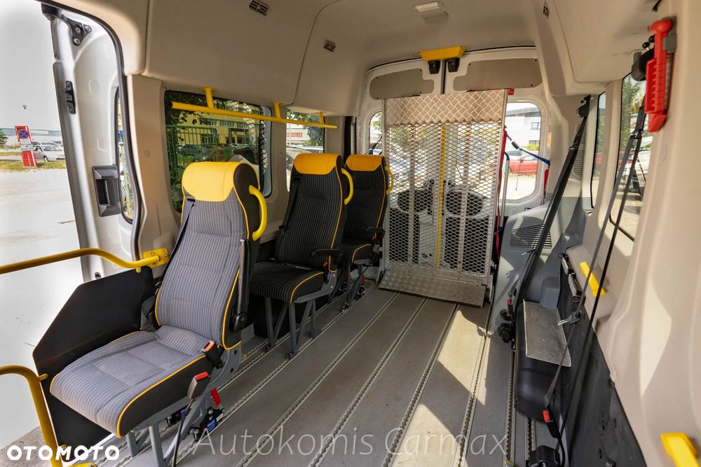 Ford Transit - 23