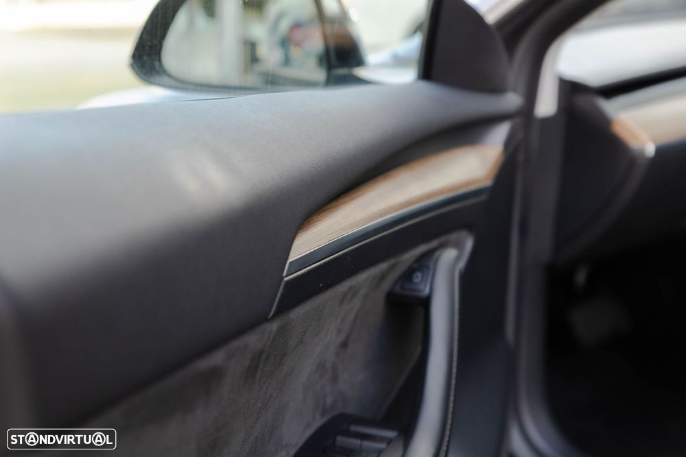Tesla Model 3 Long Range Tração Integral - 13