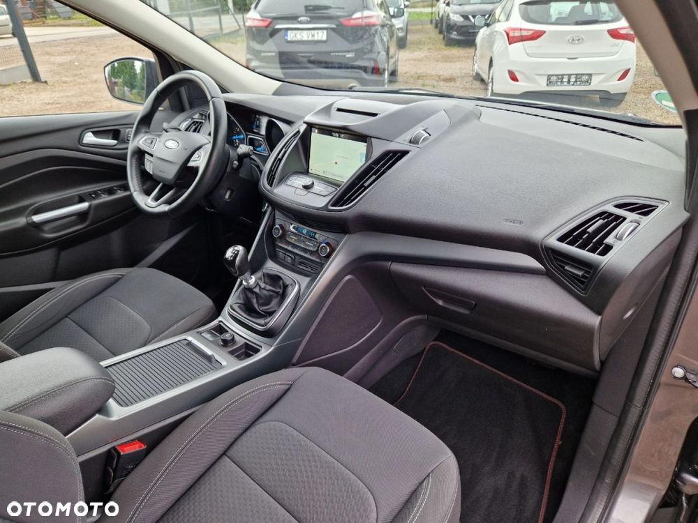 Ford Kuga - 20