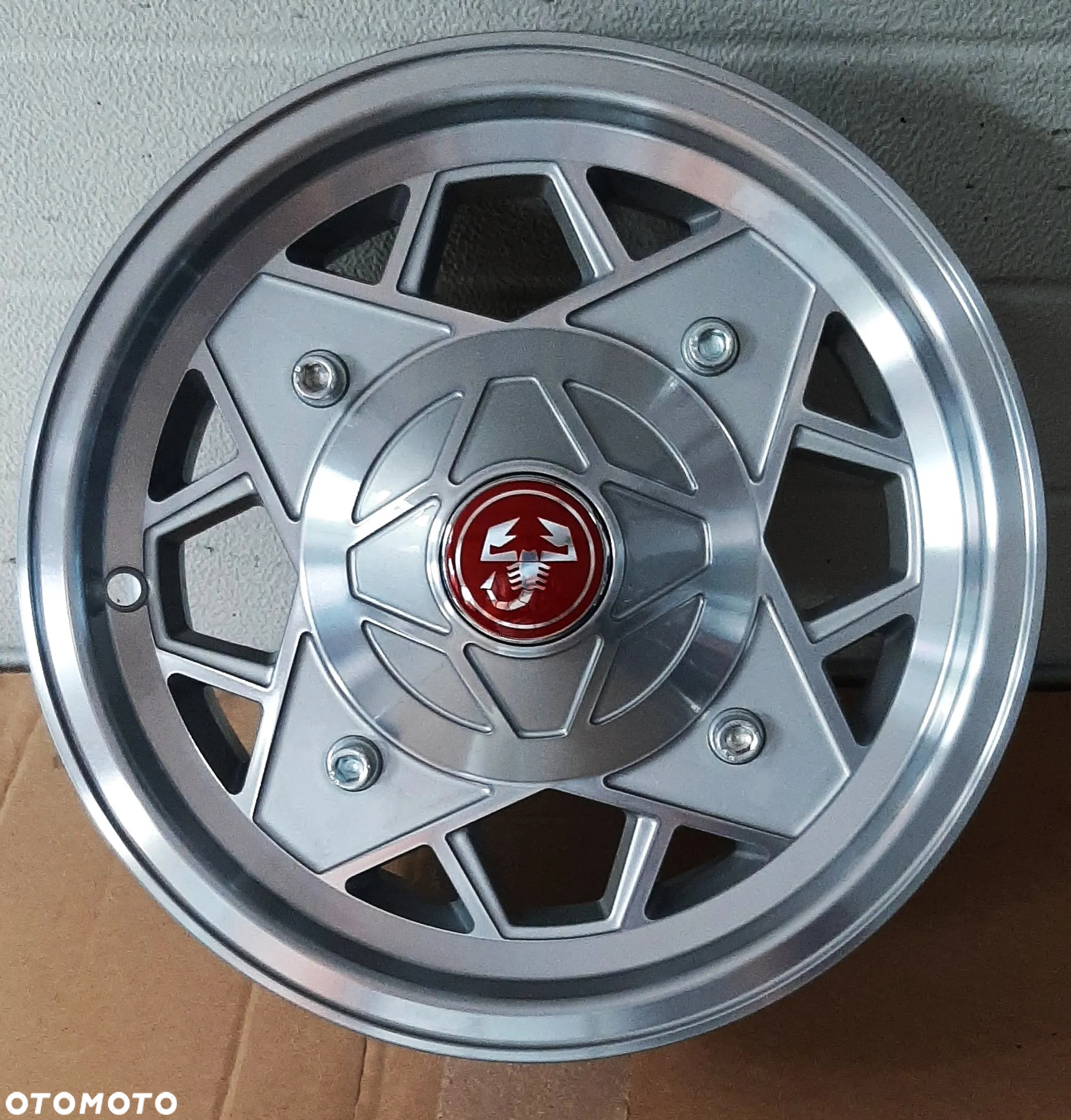 FIAT 126 BIS cinquecento 13" 4,0 FIAT 500  600 felgi NOWE 12" stary i nowy typ - 17