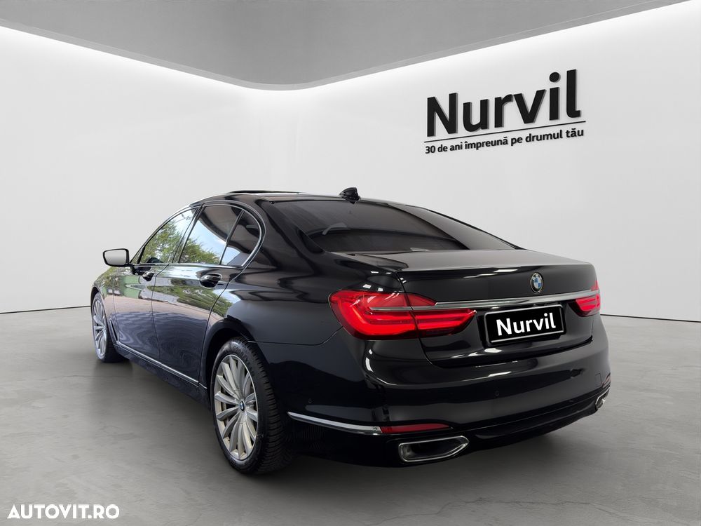 BMW Seria 7 730d - 2