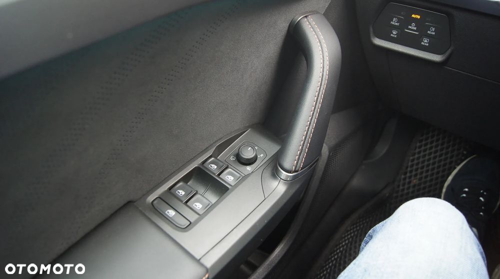 Cupra Formentor 1.5 eTSI mHEV DSG - 21