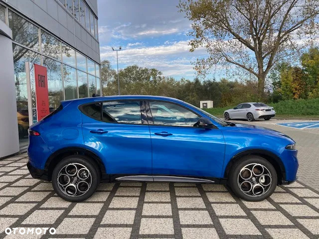 Alfa Romeo Tonale 1.5 T4 GSE Hybrid Sprint DCT - 4