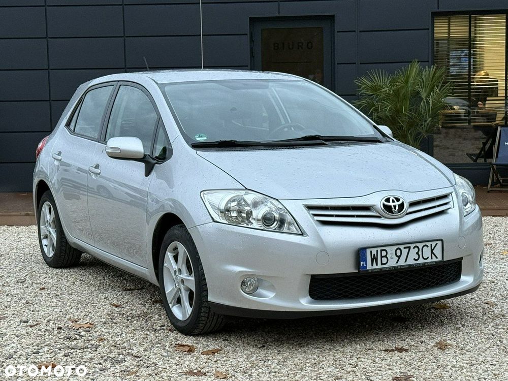 Toyota Auris 1.6 Active - 1