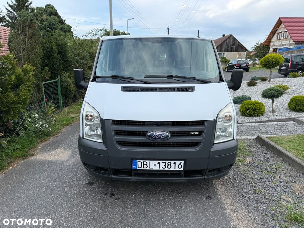 Ford Transit - 8