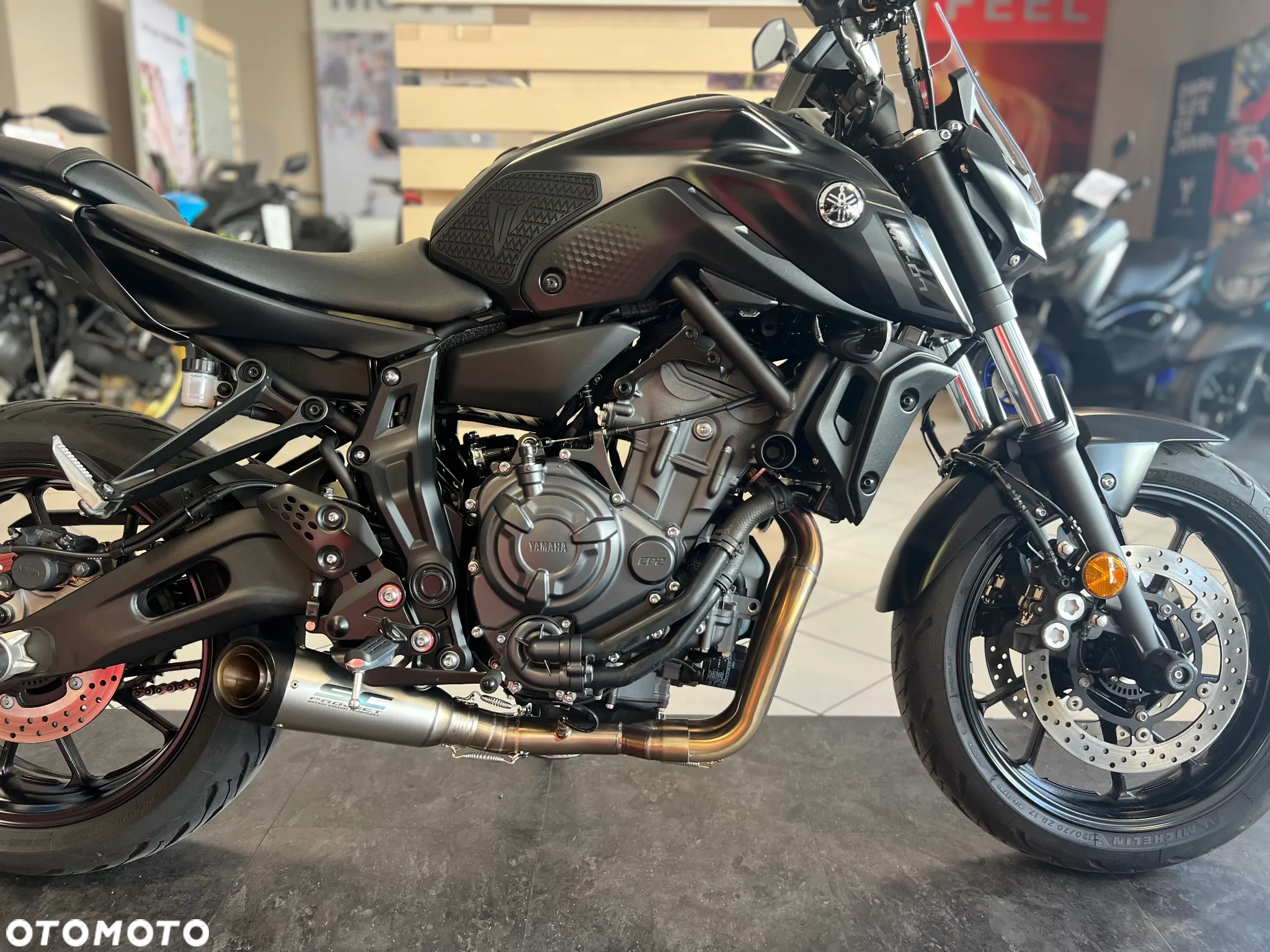 Yamaha MT - 7