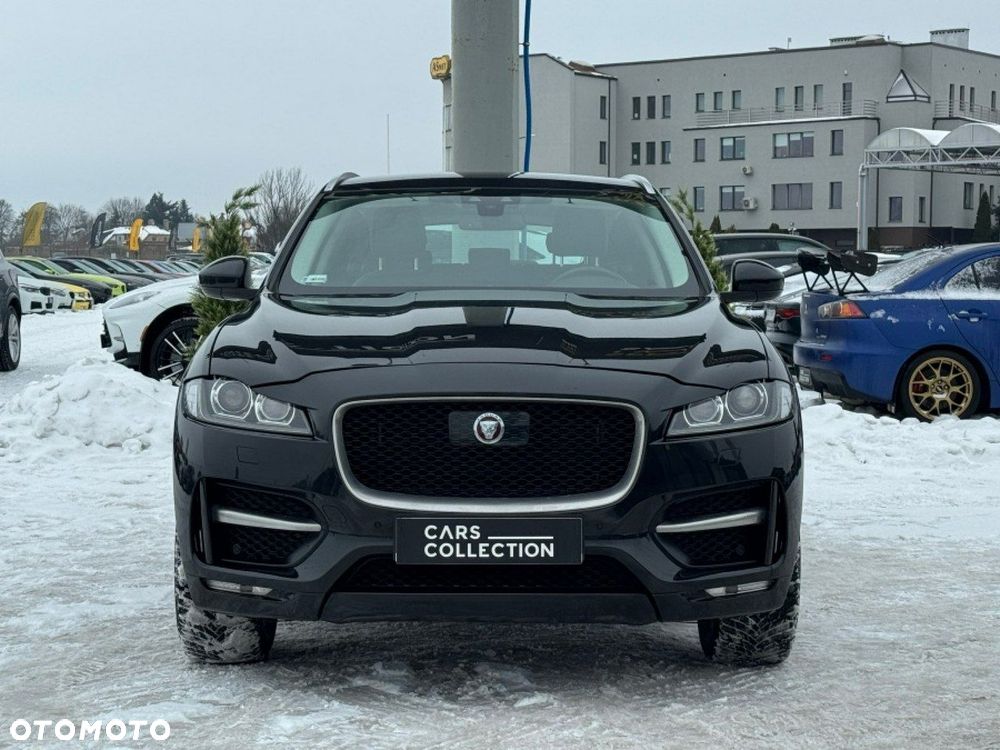 Jaguar F-Pace - 9