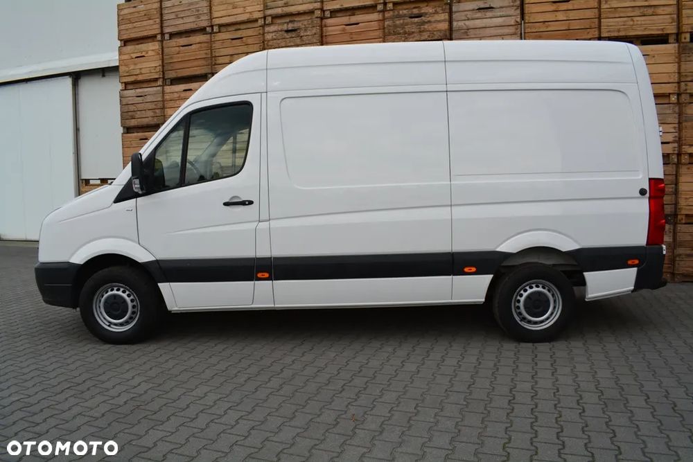 Volkswagen CRAFTER 35 2.0TDI - 10