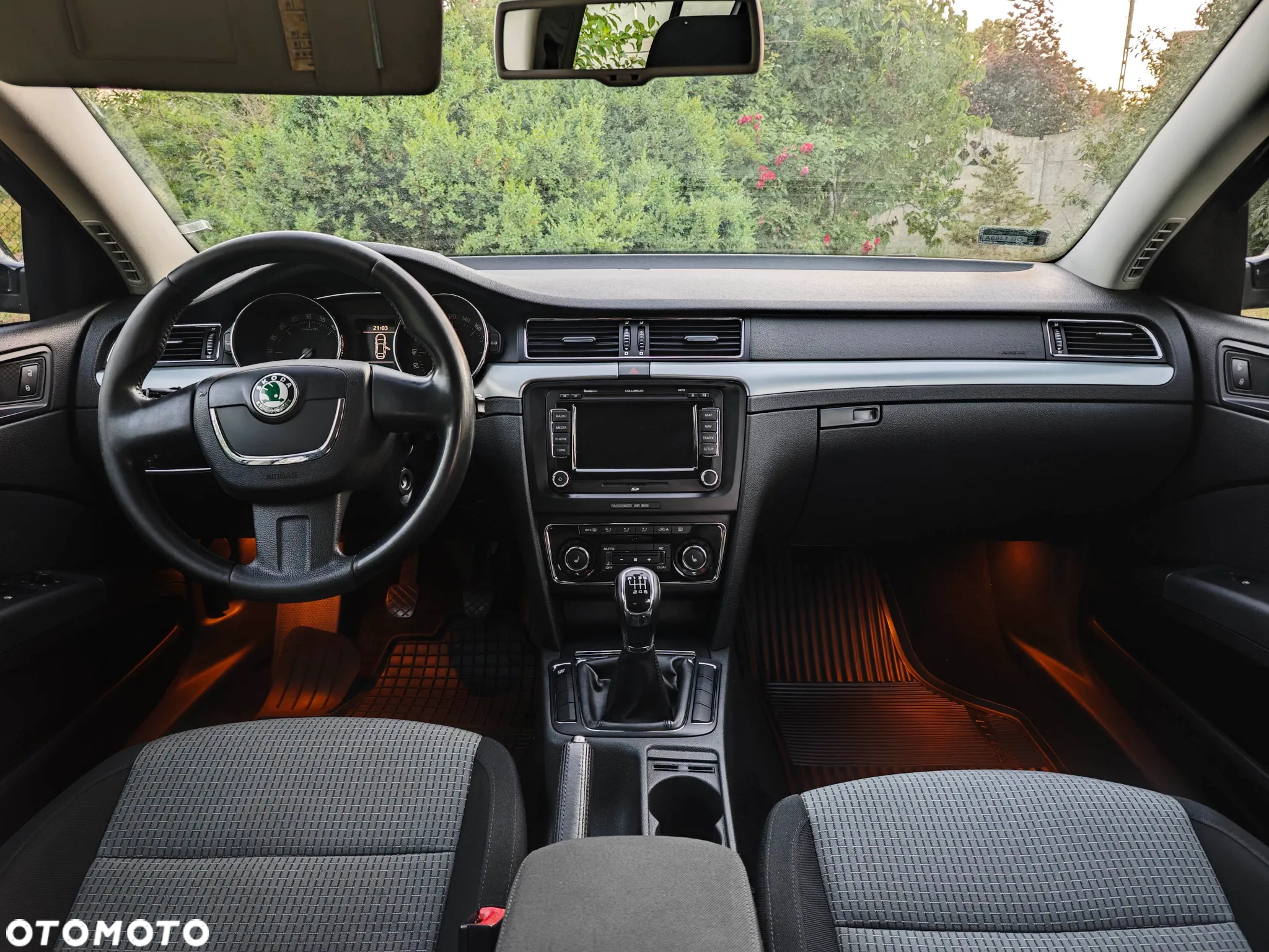 Skoda Superb 2.0 TDI Ambition - 8