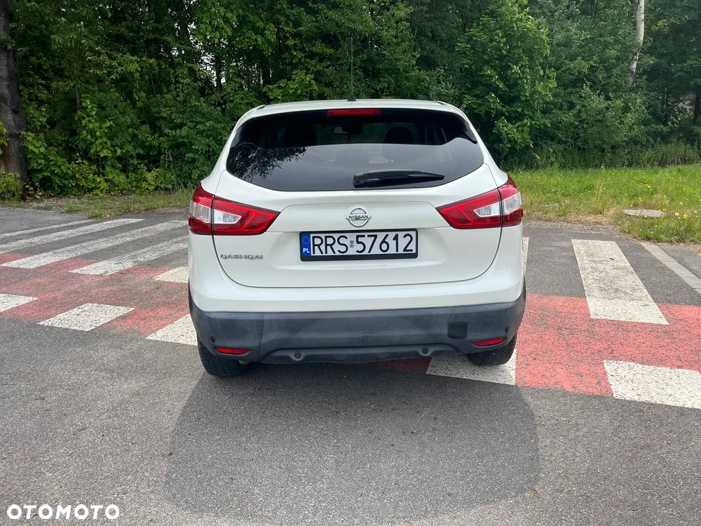 Nissan Qashqai 1.6 DCi Acenta EU6 - 6