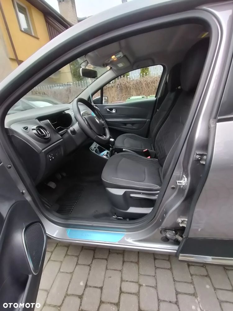 Renault Captur - 16
